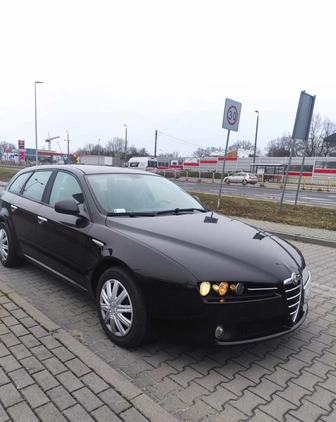 Alfa Romeo 159 cena 14900 przebieg: 200000, rok produkcji 2008 z Toruń małe 79